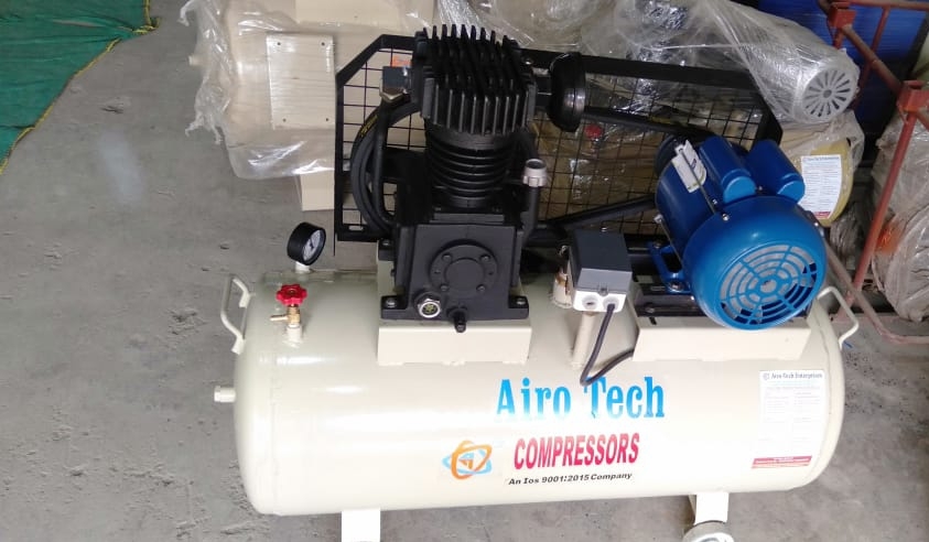 Two Stage Air Compressor - Air Flow Capacity: 10 Liter (L)