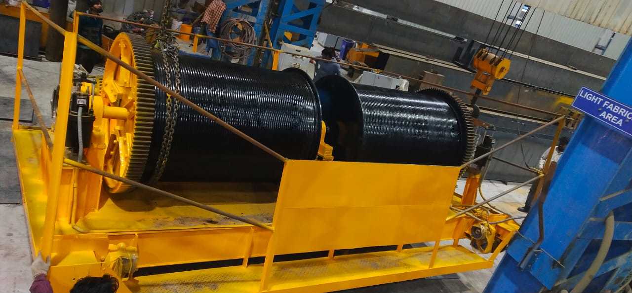 Double Drum Winch Machine - Heavy Duty Steel Body, Enhanced Torque Performance For Efficient Lifting And Towing Applications