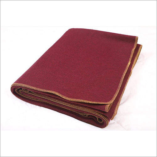 मेहरून मिलिट्री ब्लैंकेट्स