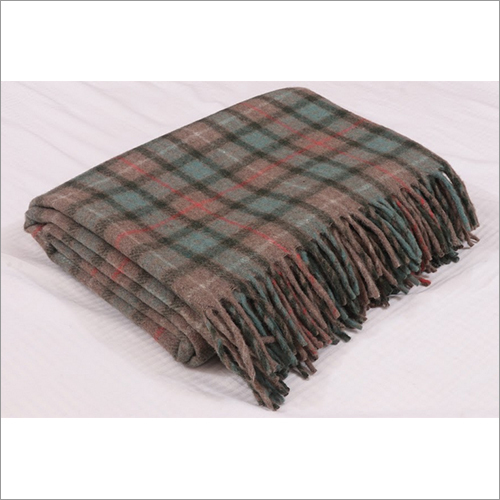 फ्रेज़र हंटिंग वेदरड टार्टन ब्लैंकेट्स