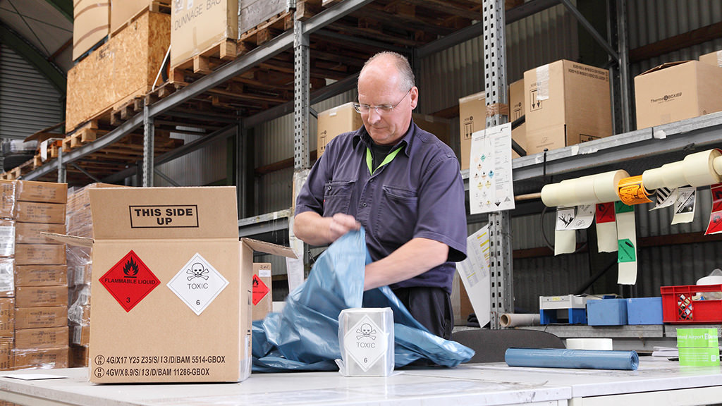 Air Freight Cargo Services - Global Shipping Solutions | Cost-effective, Versatile Logistics For Special Handling Requirements