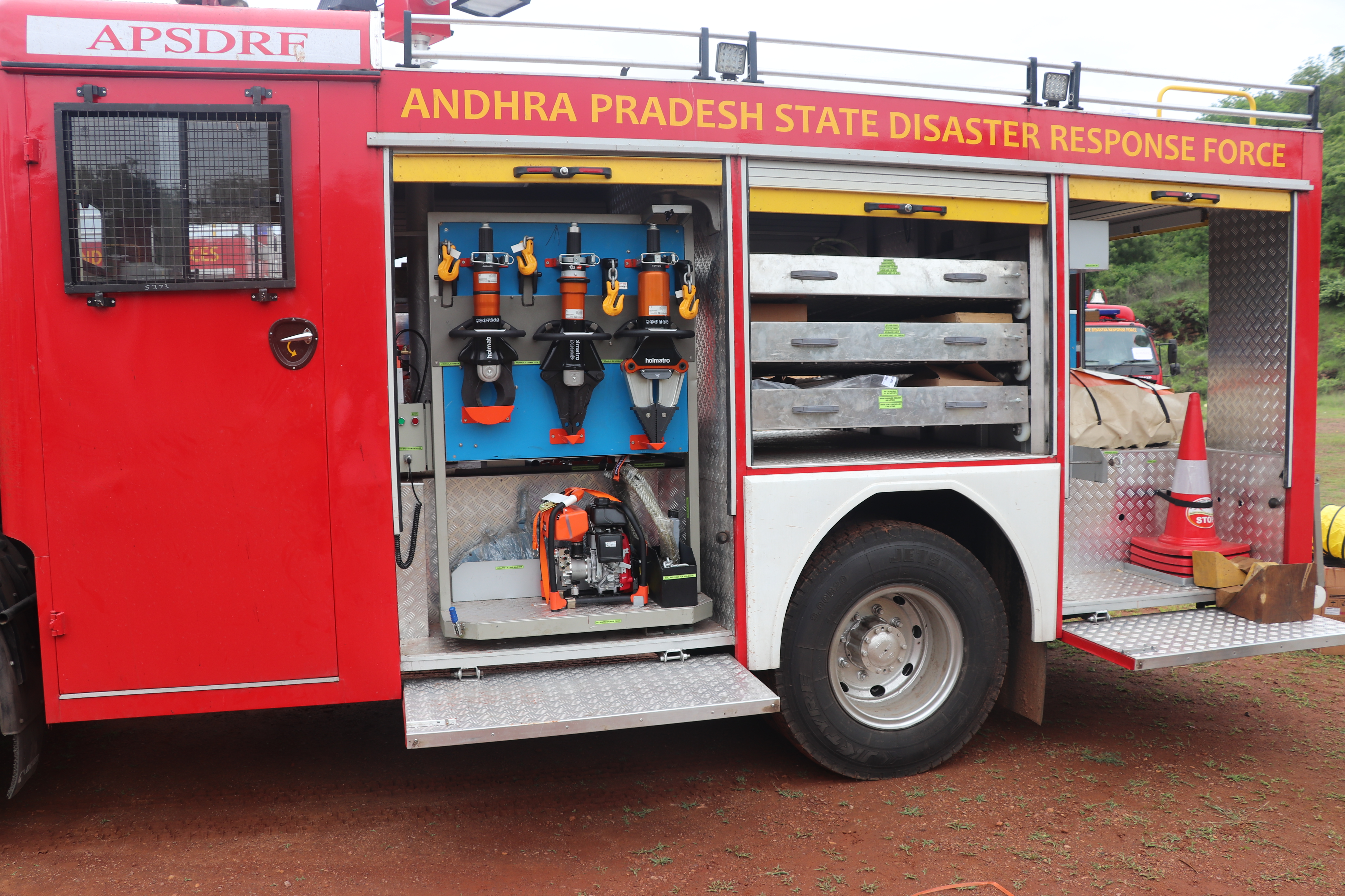Red Medium Rescue Van