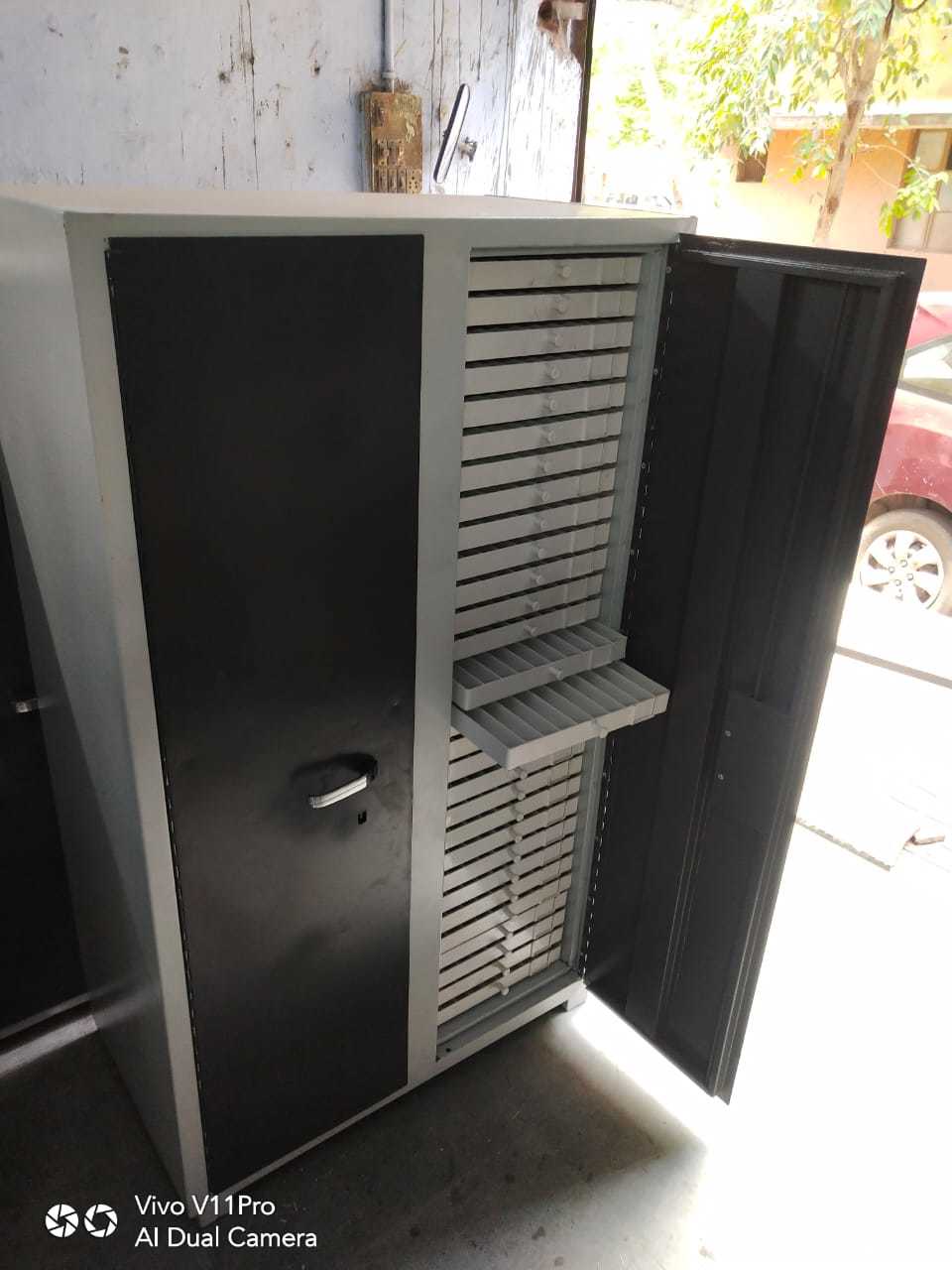 Block Cabinet - 5000, 10000, 20000 Block Capacity | White, 18x21x36 To 36x21x67 Inches, Designed For Wax Block Storage In Histopathology Department