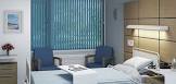 Durable Horizontal Window Blinds For Hospital - Plastic Material, Anti-Bacteria, Anti-Static, Heat-Insulation, Tear-Resistant, Modern Design