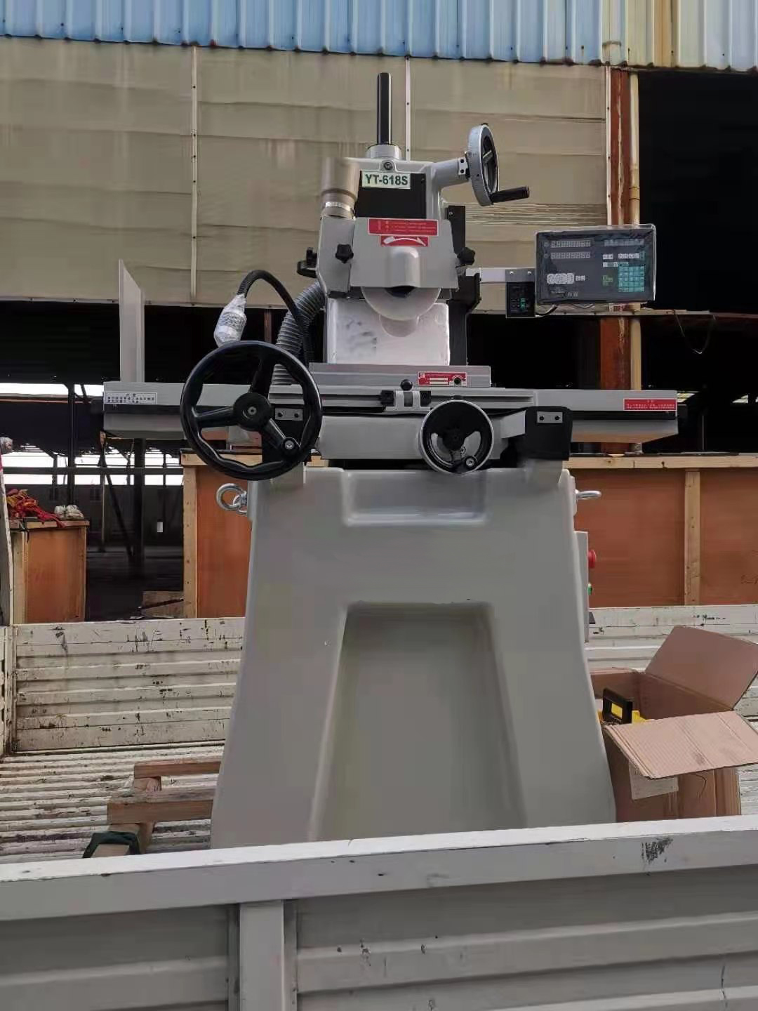 Best Performance Flat Surface Grinding Machine Tat3060ah Floor Space: 2200*3050mm