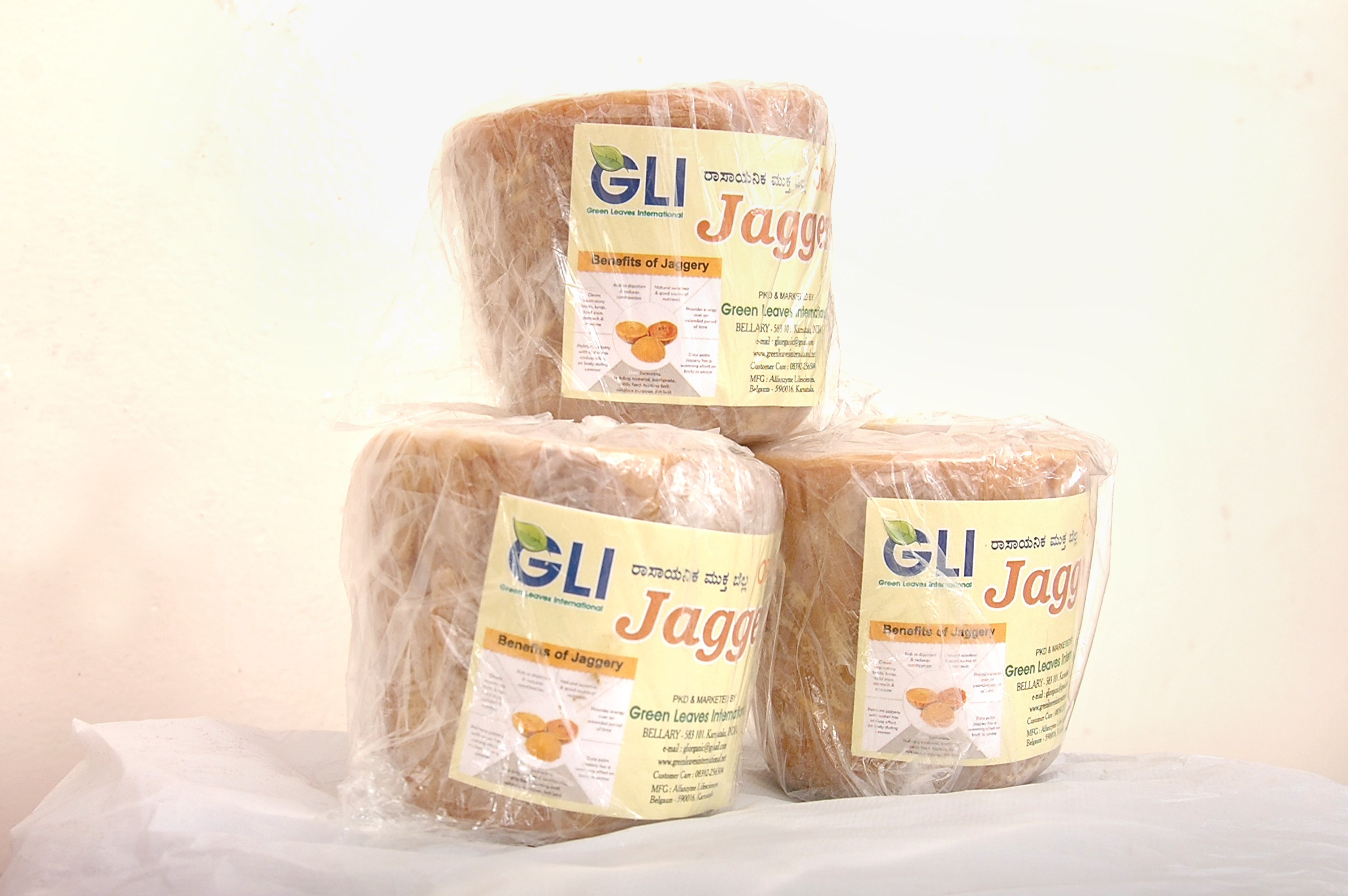 Pure Jaggery - Moisture 8.6%, Total Ash 1.2%, Sweet Taste | Chemical Free, No Artificial Flavor, 1 Kg Box, Ideal For Food & Sweets
