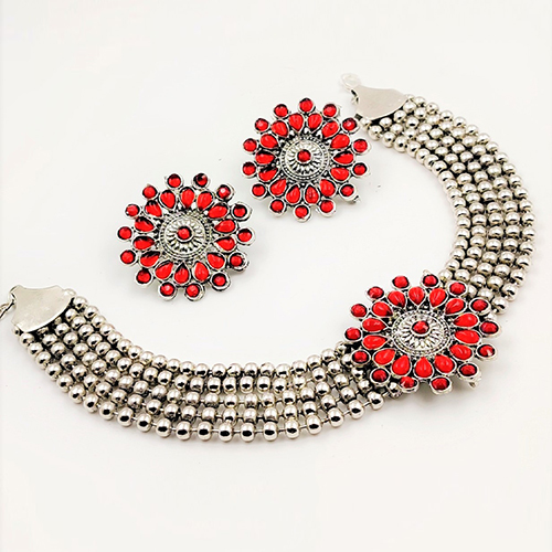 हार और चोकर्स