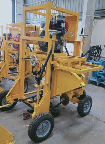 Kerb Cutter Machine - Automatic Grade: Manual