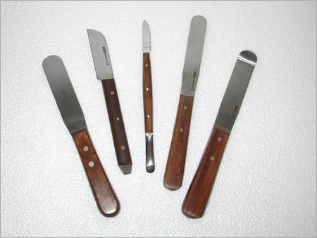 Spatulas & Knives