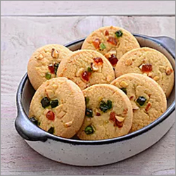 ताज़ा फल और नट कुकीज़