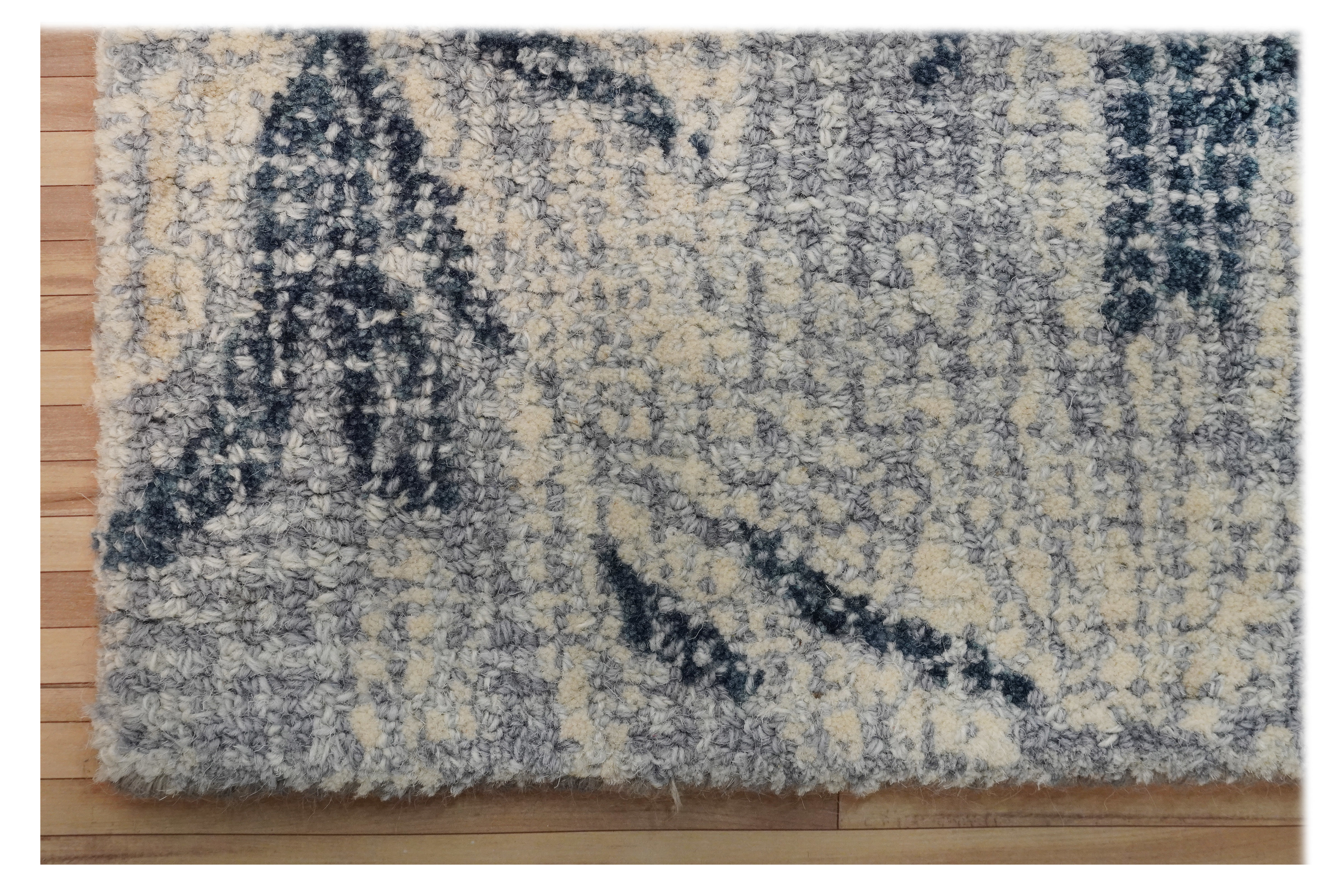 Hand Tufted Woolen Carpets - Loop Pile Wool, 12-14 Mm Thickness | Easy To Clean, Non-slip, Custom Designs