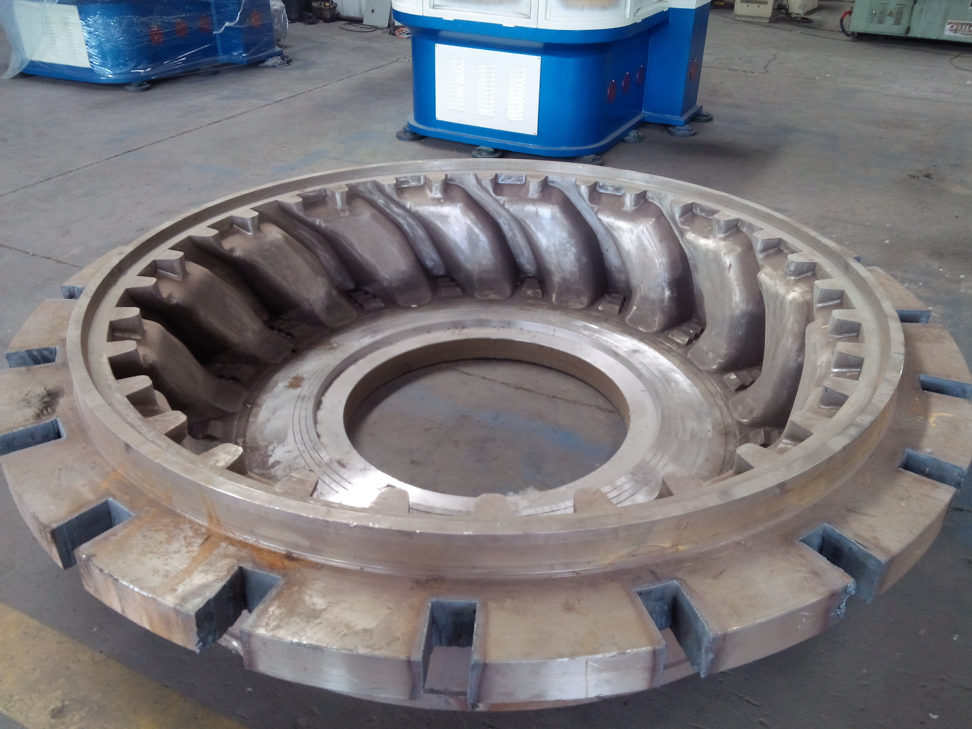 Gray Tyre Mould