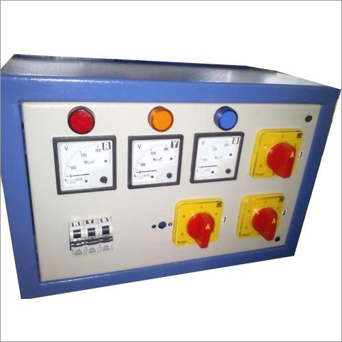 220 V Three Phase Manual Voltage Stabilizer Ambient Temperature: 0-60 Celsius (Oc)