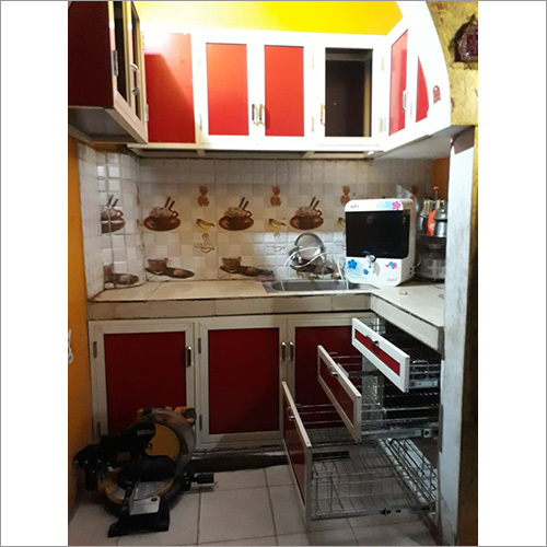 मॉड्यूलर फैंसी किचन डोर टाइप: स्लाइडिंग डोर