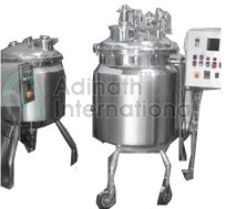 Pharmaceutical Preparation Vessel Capacity: 5000 Kg/hr