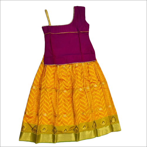 बच्चों के एथनिक प्रिंटेड सिल्क लहंगा आयु वर्ग: 6-7 वर्ष तक