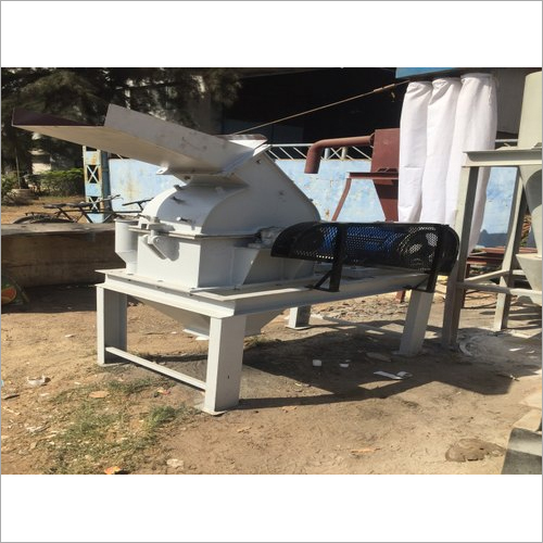 Hammer Mill Pulverizer - Mild Steel, Semi-automatic, 220-240 Volt | Unique Design, Dust-free Operation, Increased Production, Dynamic Balance, 1-year Warranty