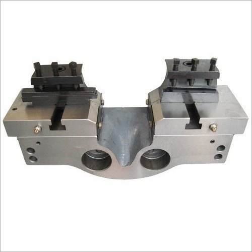 Traub Machine Cross Slide - Cast Iron, 14 to 50 Kg Capacity, Smooth Surface Finish | Alloy Steel Material, Ideal for Traub Machine Applications