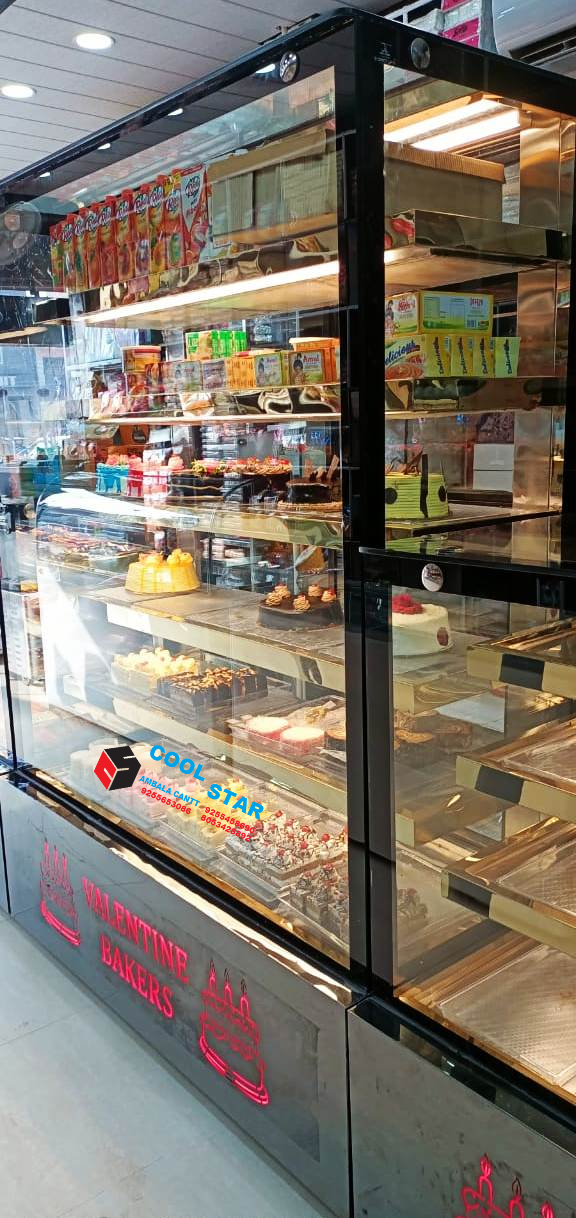 Cake Pasty Display Counter