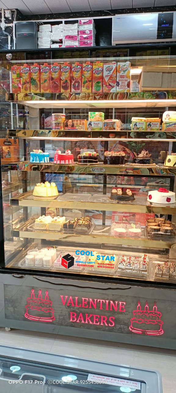 Cake Pasty Display Counter