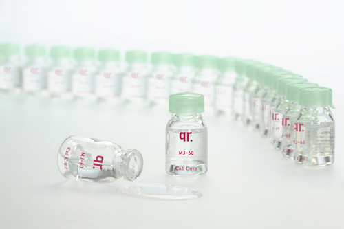 Cre Chez Qr. Mj-60 Liquid Pack Recommended For: Everyone