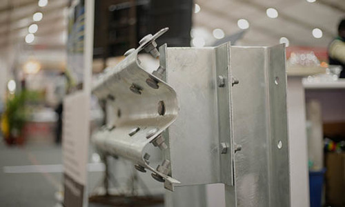 W Beam Crash Barrier - Size: 4 Mtr To 6+ Mtr