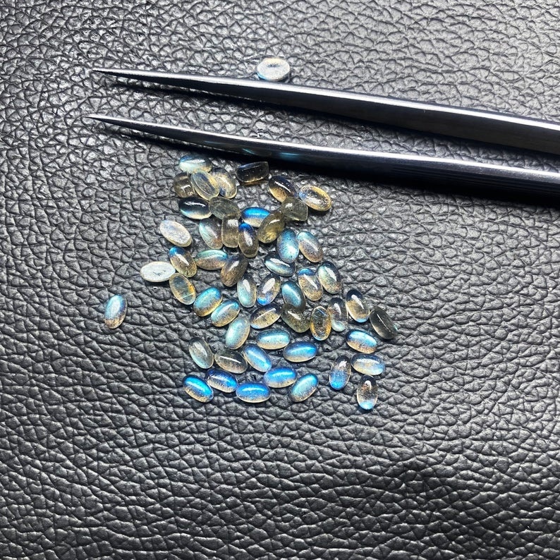 4x6mm Labradorite Oval Cabochon Loose Gemstones Grade: Aaa