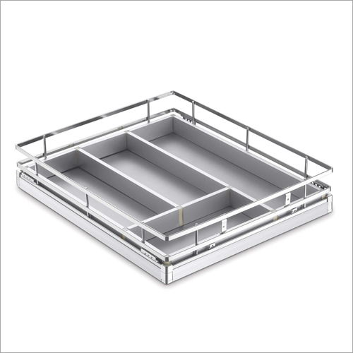 प्राकृतिक कटलरी बास्केट साफ़ करें