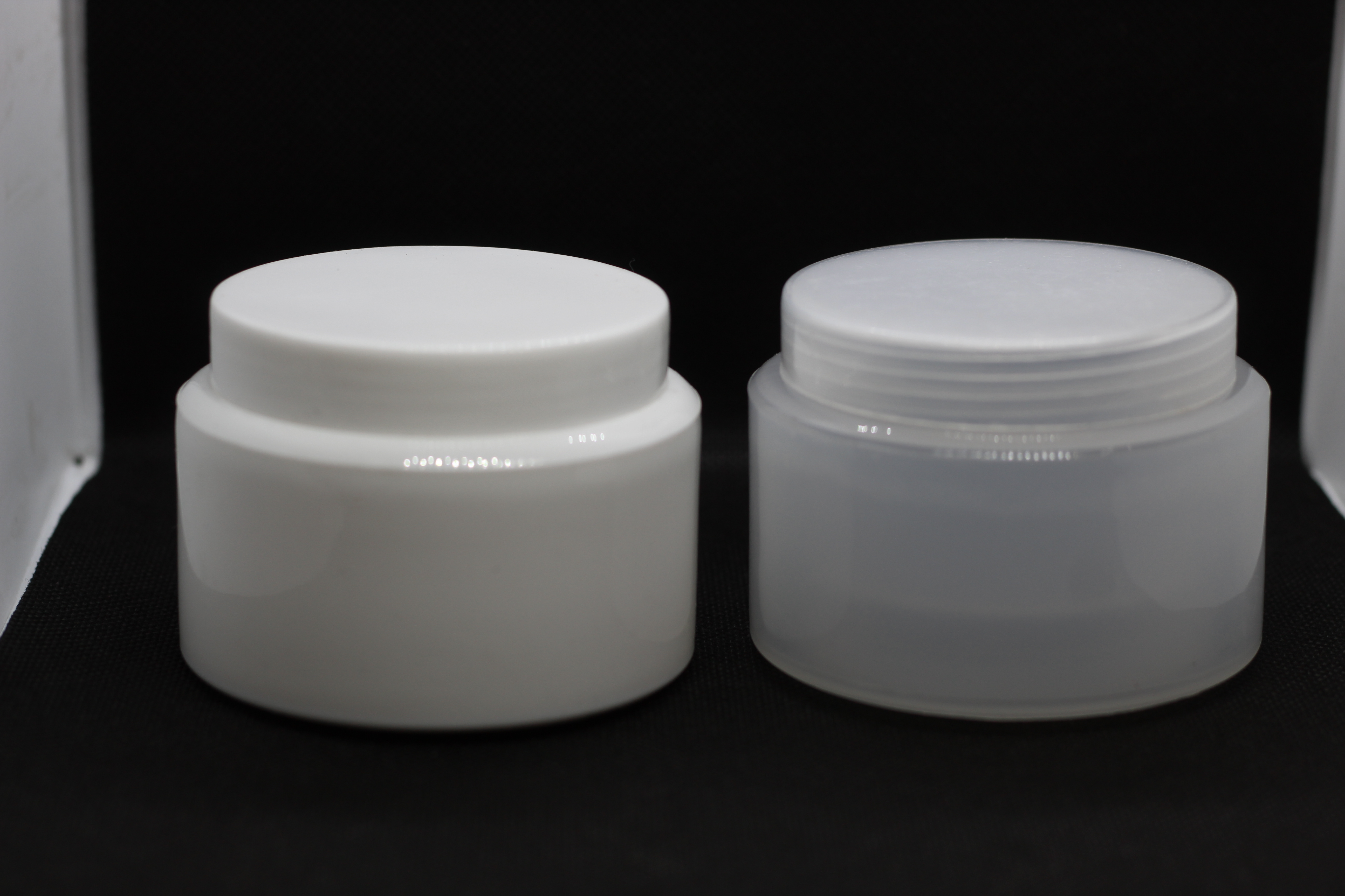 100 Gm Double Wall Jar - Pp Plastic, 100 Gm Size, Multiple Attractive Colors | Durable, Leak-proof, Optimal Strength, Superb Finishing