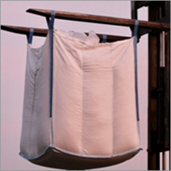 व्हाइट बैफल बैग