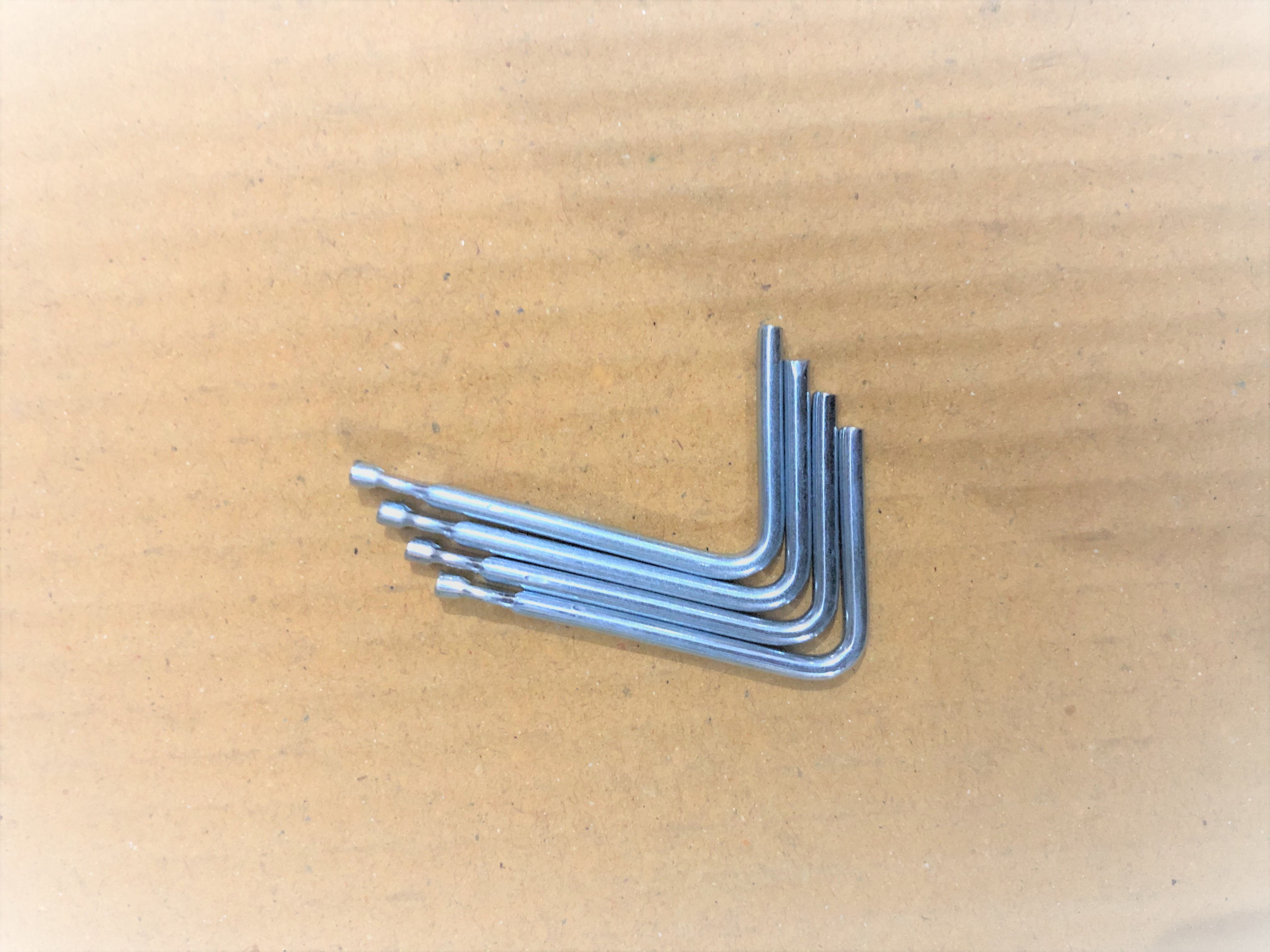 Hanger Hooks Application: Mould Usage