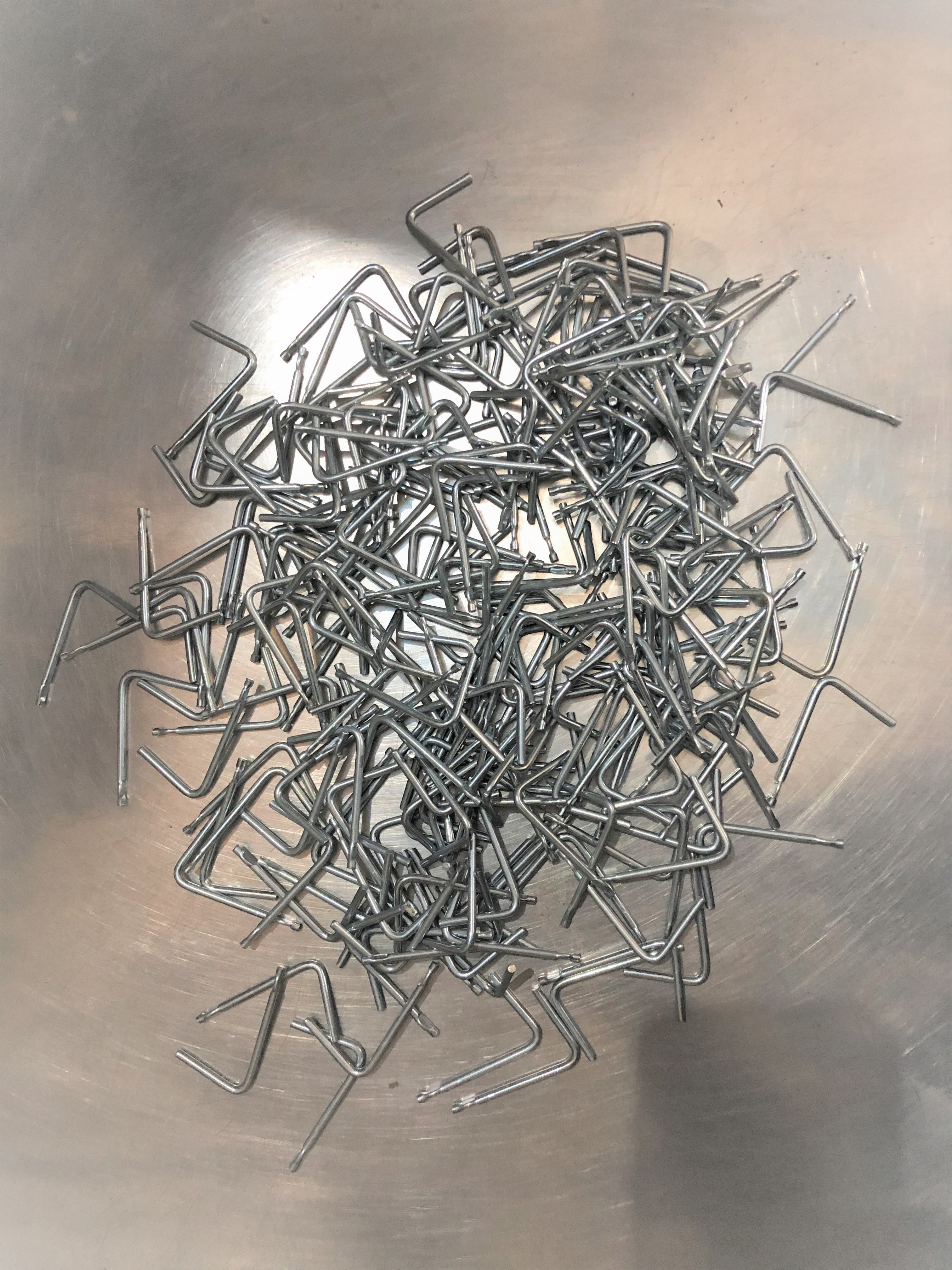 Hanger Hooks Application: Mould Usage