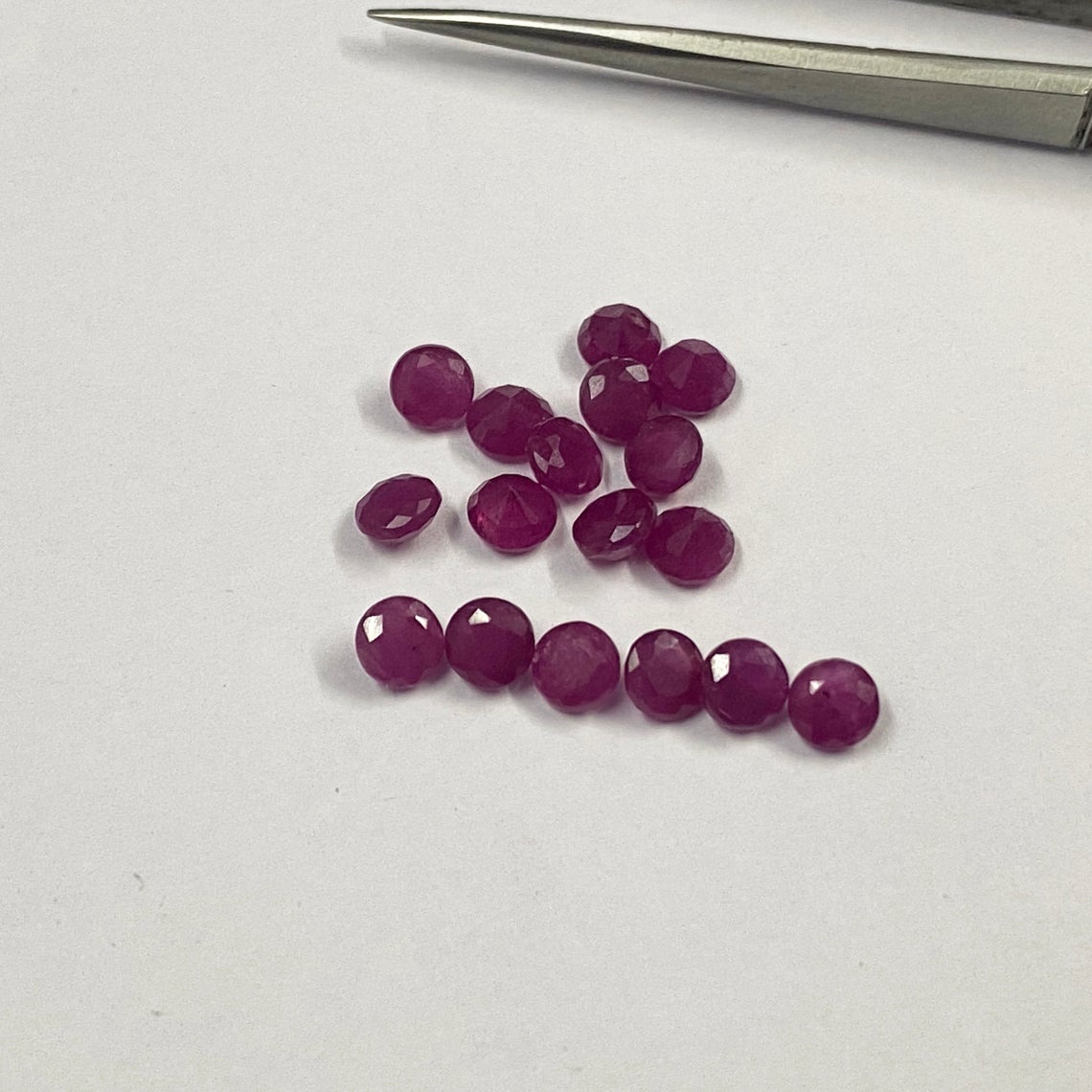 2mm Ruby Faceted Round Loose Gemstones Grade: Aaa