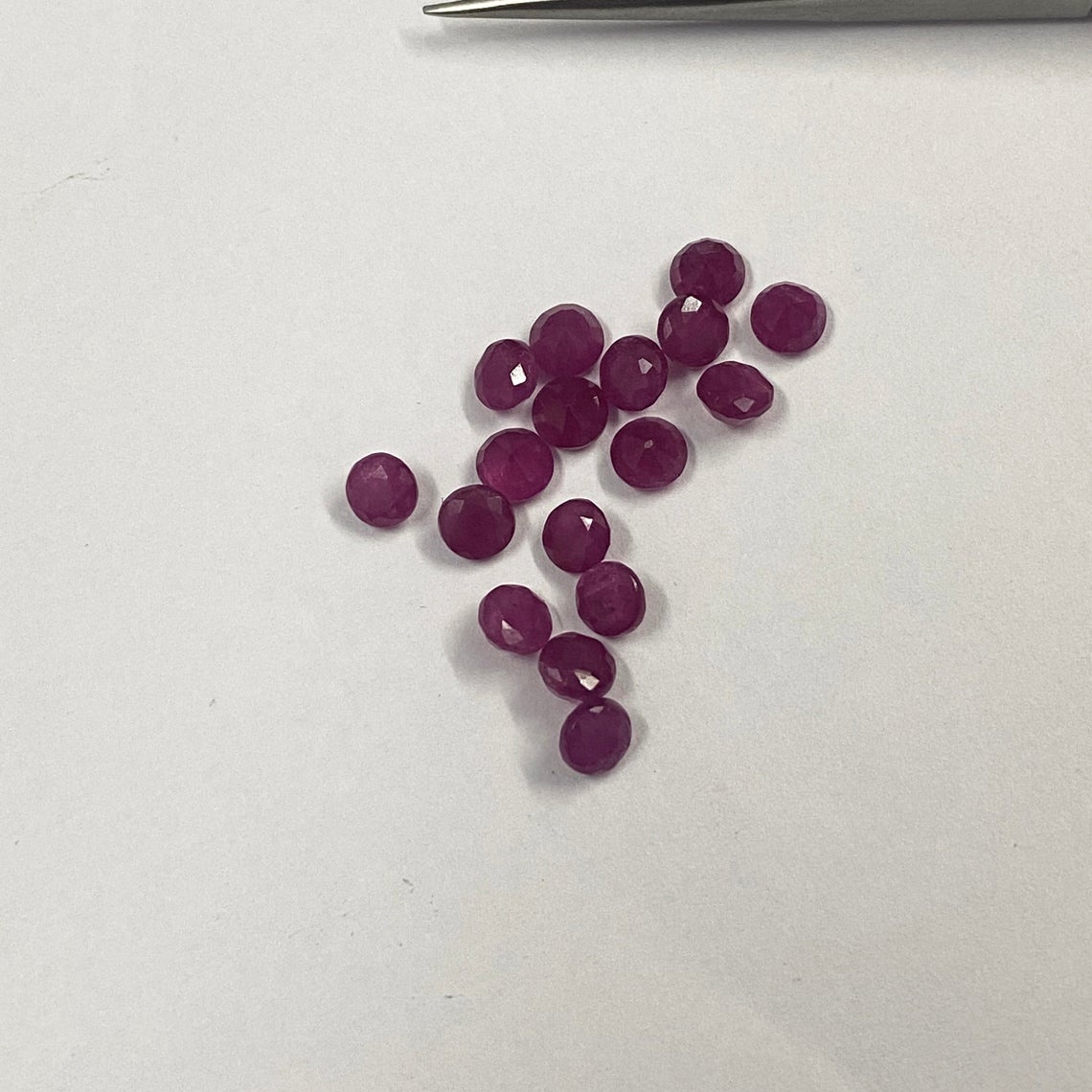 4mm Ruby Faceted Round Loose Gemstones Grade: Aaa