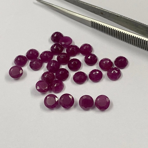 5Mm Ruby Faceted Round Loose Gemstones Grade: Aaa