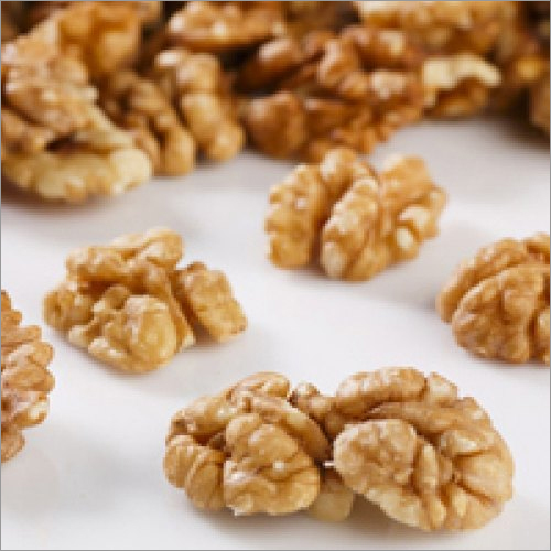 Organic Kashmiri Walnut Kernels Akhrot Giri