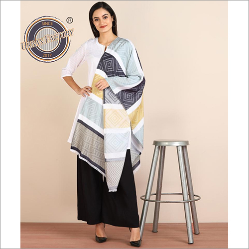 मल्टी-कलर्ड कॉटन सिल्क स्ट्राइप्ड स्टोल