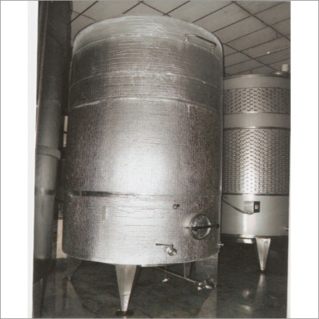 Thermobreak On To A  Wine Tank