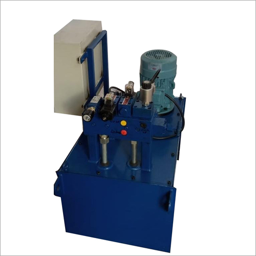 ऑपरेटिंग ट्रिपलर के लिए पावर पैक