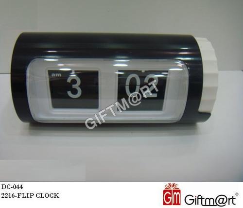 White And Black Flip Clock