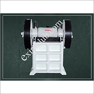 प्राइमरी ग्रीस टाइप सिंगल टॉगल जॉ क्रशर का साइज़ 750 mm x 500 mm (30 x 20)