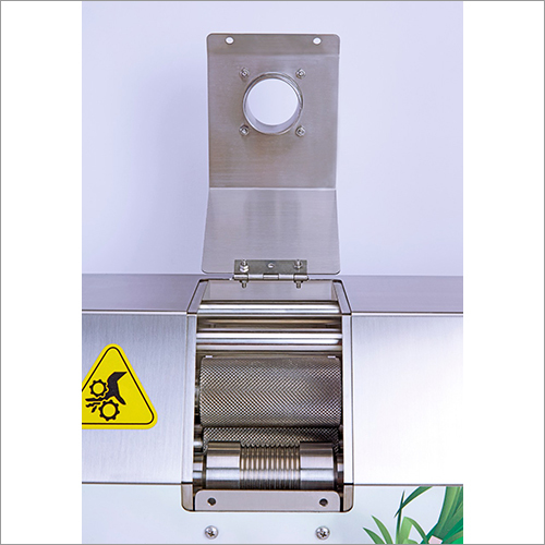Sugarcane Juicer Machine - Stainless Steel 304, 450 X 205 X 360 Mm | Easy Use, High Yield, Durable, Efficient, Safe, Clean, Quiet