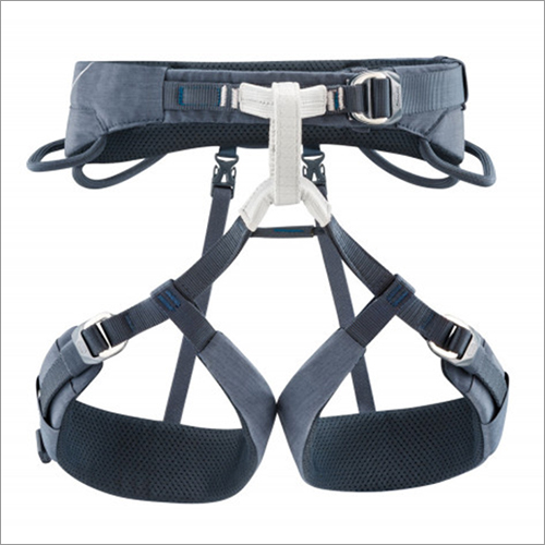 ADJAMA एस हार्नेस