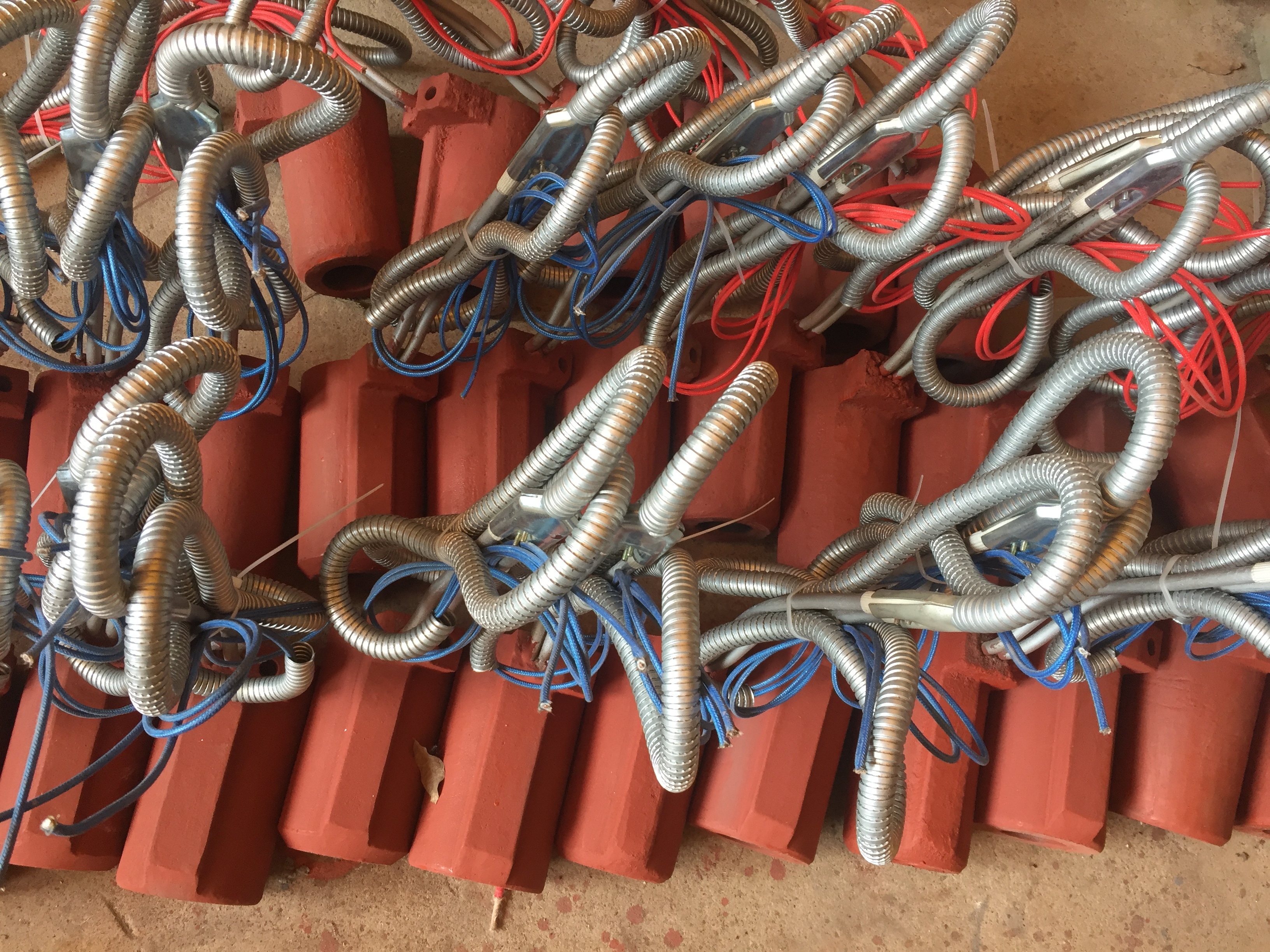 Zhenli Die Casting Machine Nozzle Heater - High Quality Electric Heating Wire | 35-110 Mm Size, Red Color, Uniform Temperature Distribution, 5 Kg Weight
