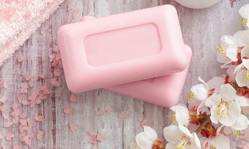 ओमटिर्थ इंडिया एलएलपी रोज़मेरी साबुन की खुशबू