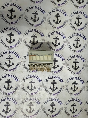 एलन ब्रैडली 1794-आईई8X0E4