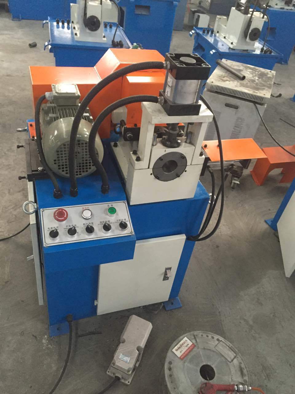Semi-automatic Pipe End Chamfering Machines For Tube / Pipe / Rod