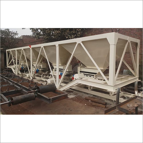 Low Energy Consumption Automatic Four Bin Feeder