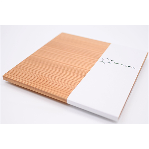 Natural Wooden Handmade Free Square Plate Made of NIKKO Cedar