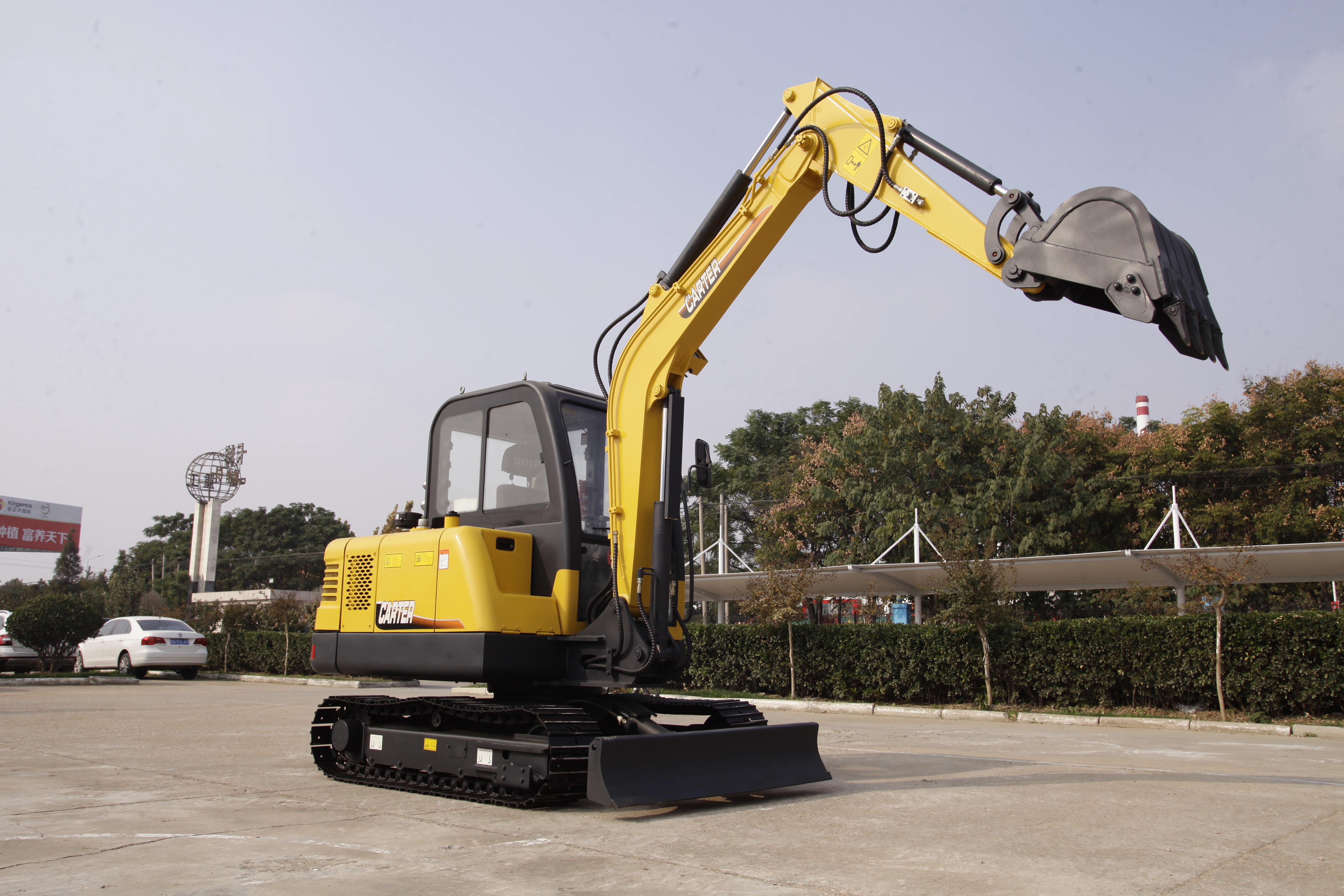 Mvwexplo Ct45 / 4.5ton Mini Excavator - General Use: Digging Of Trenches